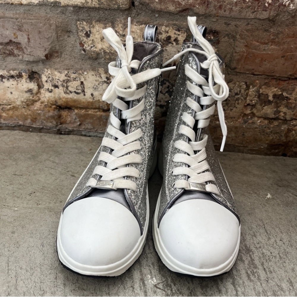 Bebe Girls Silver Glitter High top sneakers size 5, Fairy Sparkle Girlie Fun